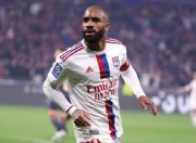 体育赛事-关于里昂发布备战花絮；转会期绝杀压哨；葡超任务艰巨；训练强度明显提升的信息-体育赛事